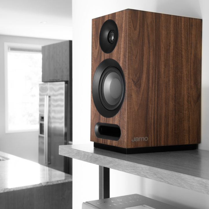 S803